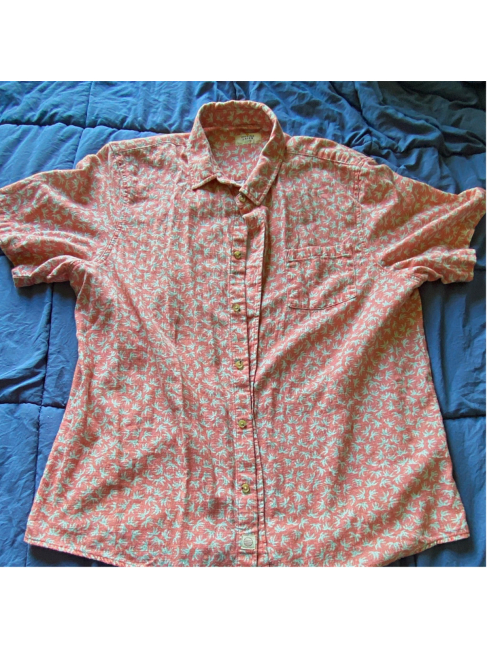 Marine Layer Men's XL Pink Coral Palm Tree Print Short Sleeve Button-Up